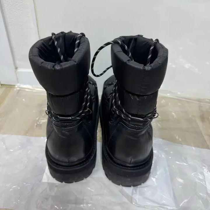 [BUNJANG] MJD Surgery Bulky Boots / MJD 써저리 벌키 부츠