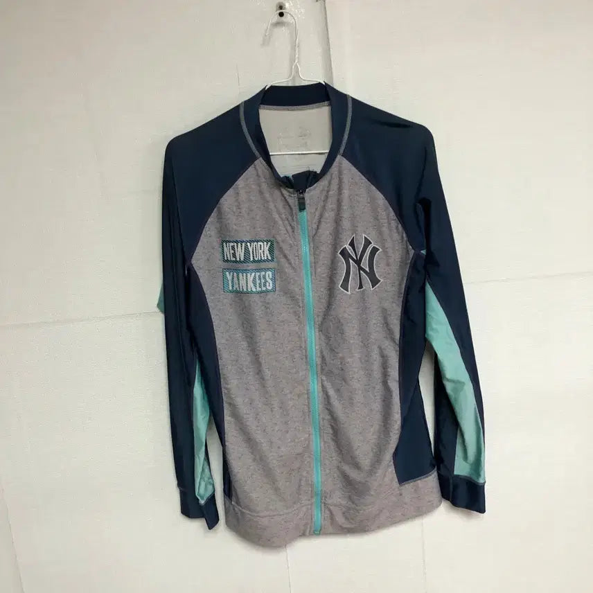 [BUNJANG] New York Yankees Rash Guard 105XL / 뉴욕양키스 남성 래쉬가드 집업 105XL@9951