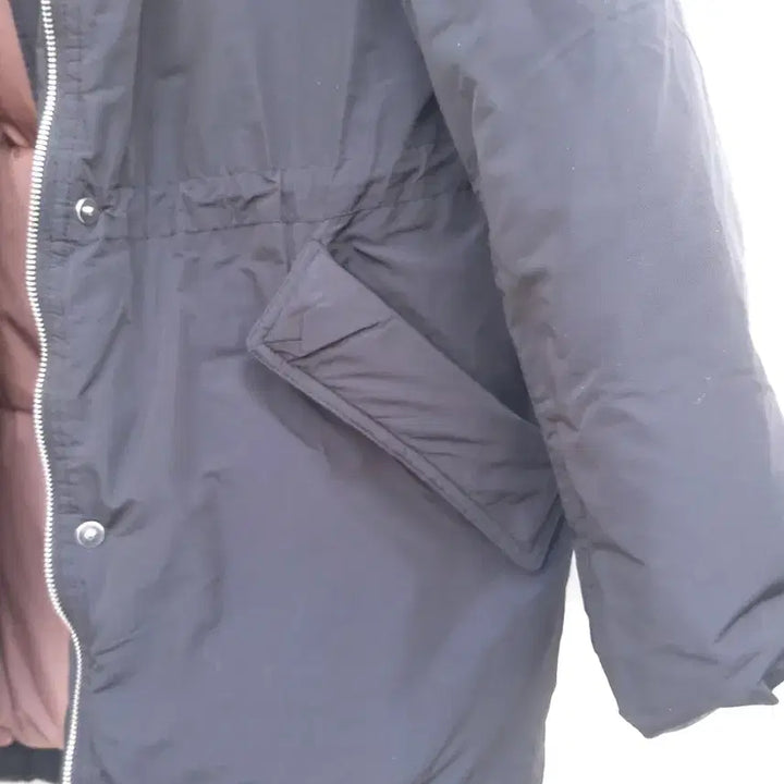 [BUNJANG] Sisley Black Hooded Padded Coat 90 / 시슬리 블랙 후드 패딩 코트90