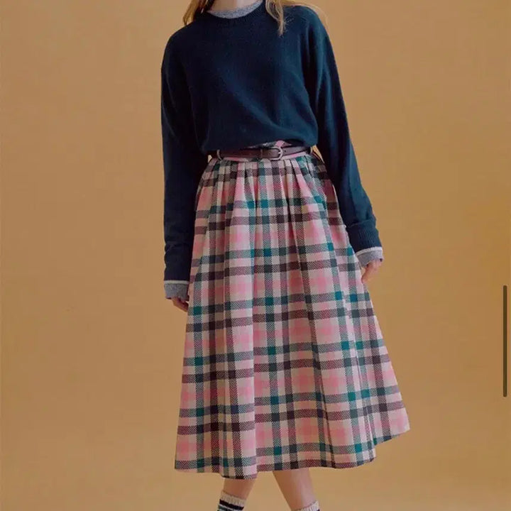 [BUNJANG] ANEU Boromwat Check Flare Skirt - Kim Nayoung / (새상품) 앤유 보롬왓 체크 플레어 스커트 -김나영님 착용