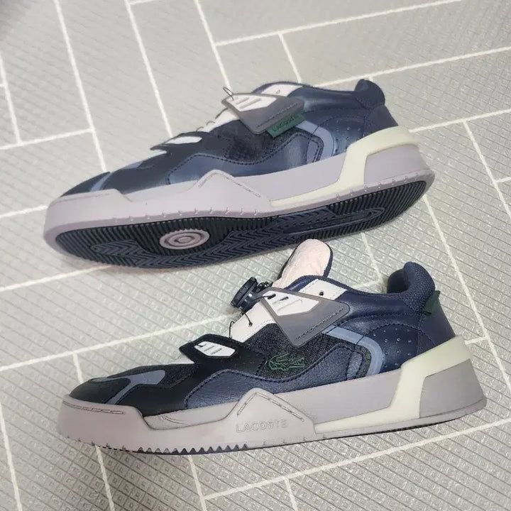 [BUNJANG] Blackyak Under Armour Etc. / 270  블랙야크  언더아머 등등