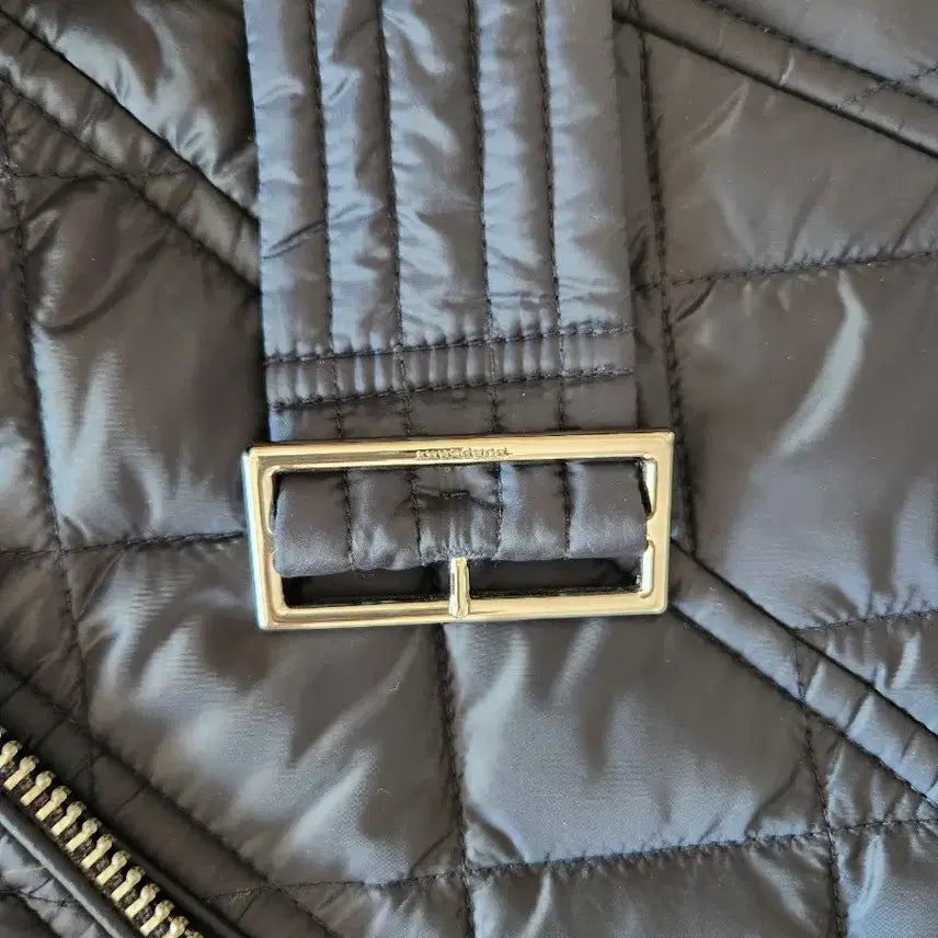 [BUNJANG] Burberry Quilted Jacket / 버버리 보우턴 퀼팅자켓
