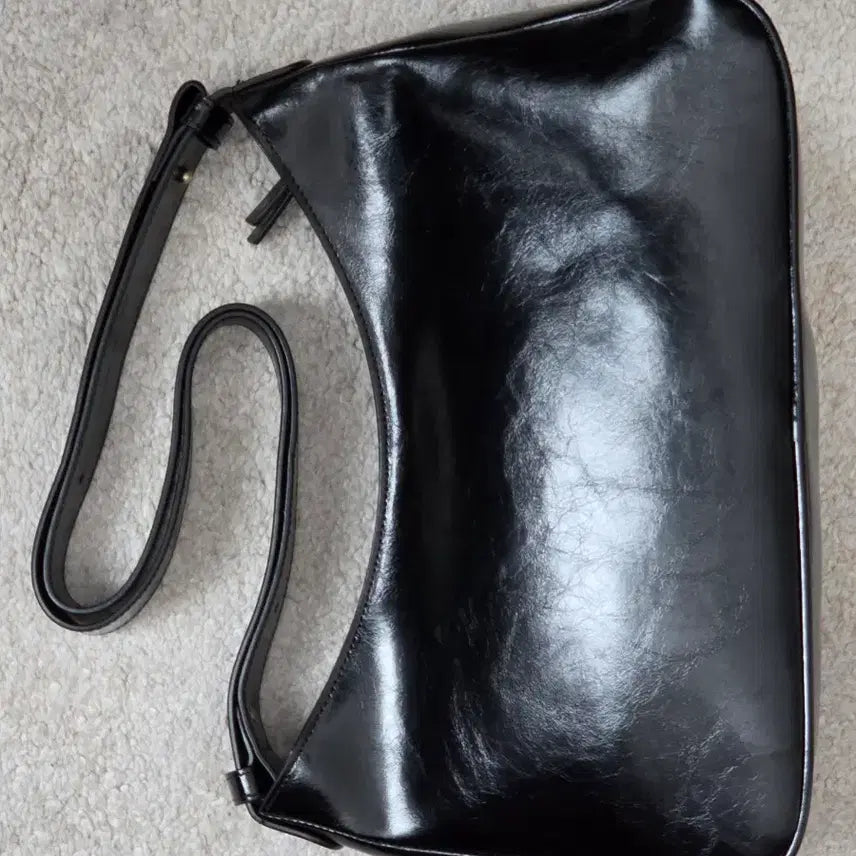 [BUNJANG] Archivepke Oval Room Bag (Deep Sleep) / 아카이브앱크 Oval room bag(Deep sleep)