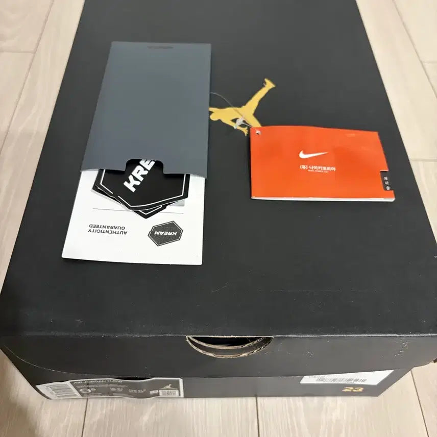 [BUNJANG] Nike Air Jordan 1 Low Green Toe Sneakers (Size 275) / 나이키 덩크 에어 조던 1 로우 그린토 275