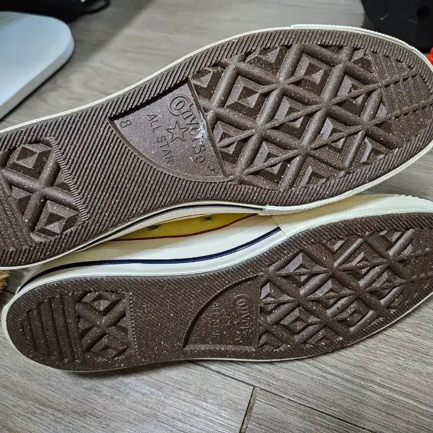 [BUNJANG] Converse Chuck 70 High Transform Soft Sunshine Sneakers / 컨버스 척 70 하이 트랜스폼 소프트 선샤인 265 새상품