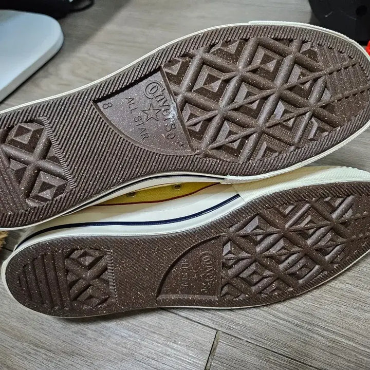 [BUNJANG] Converse Chuck 70 High Transform Soft Sunshine Sneakers / 컨버스 척 70 하이 트랜스폼 소프트 선샤인 265 새상품