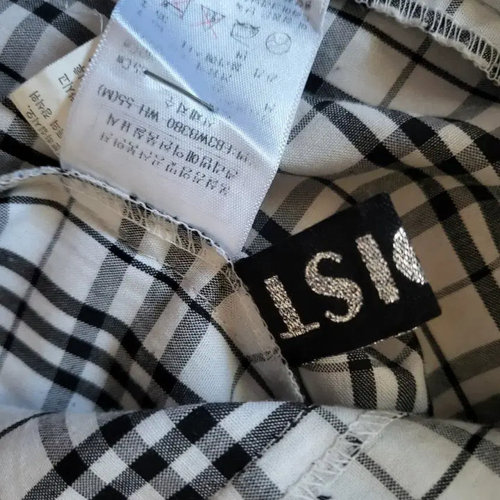 [BUNJANG] Egoist Check Frill Blouse / 에고이스트체크프릴남방 55