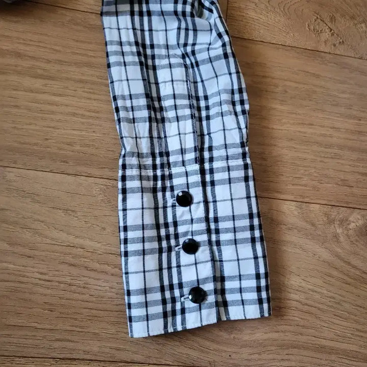 [BUNJANG] Egoist Check Frill Blouse / 에고이스트체크프릴남방 55