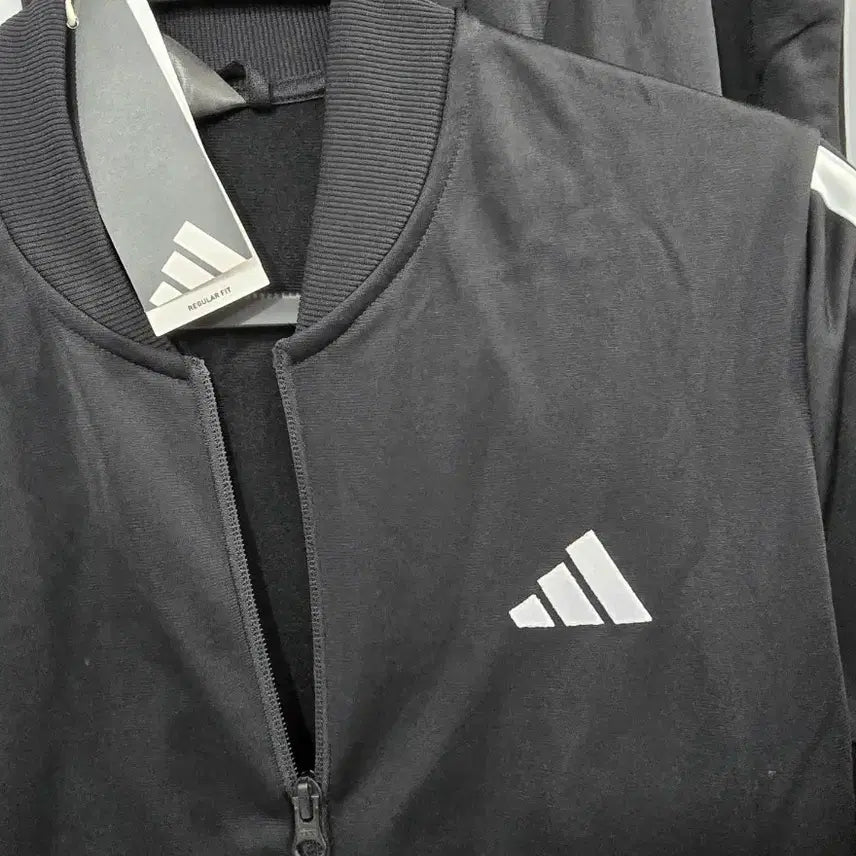 [BUNJANG] Adidas Women's Three Stripe Tracksuit Set JD5434 / [새상품]아디다스 여성 트레이닝세트 삼선 트랙저지 집업세트 JD5434