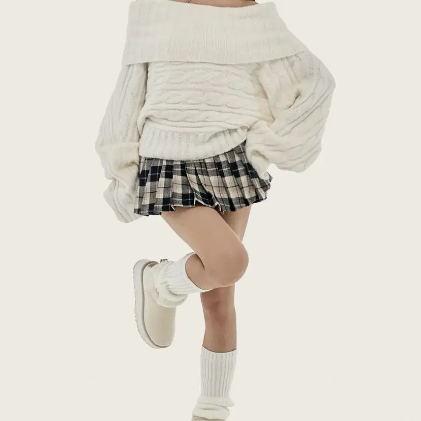 [BUNJANG] Cliché Off-shoulder Knit / (택포.바배)클리시어 오프숄더 니트