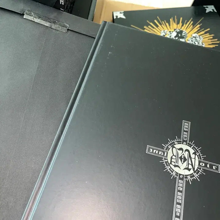 [BUNJANG] Death Note Death Box Figure / 데스노트 데스박스 피규어/ 일러스트집&원화지/ 스컬