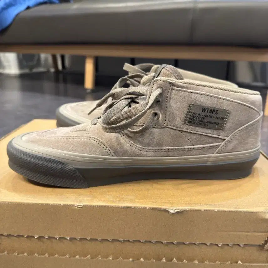 [BUNJANG] Vans x Doubletaps Half Cab Sneakers / 반스 하프캡 더블탭스 270