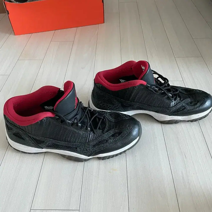 [BUNJANG] Nike Jordan Basketball Shoes / 나이키 르브론 11