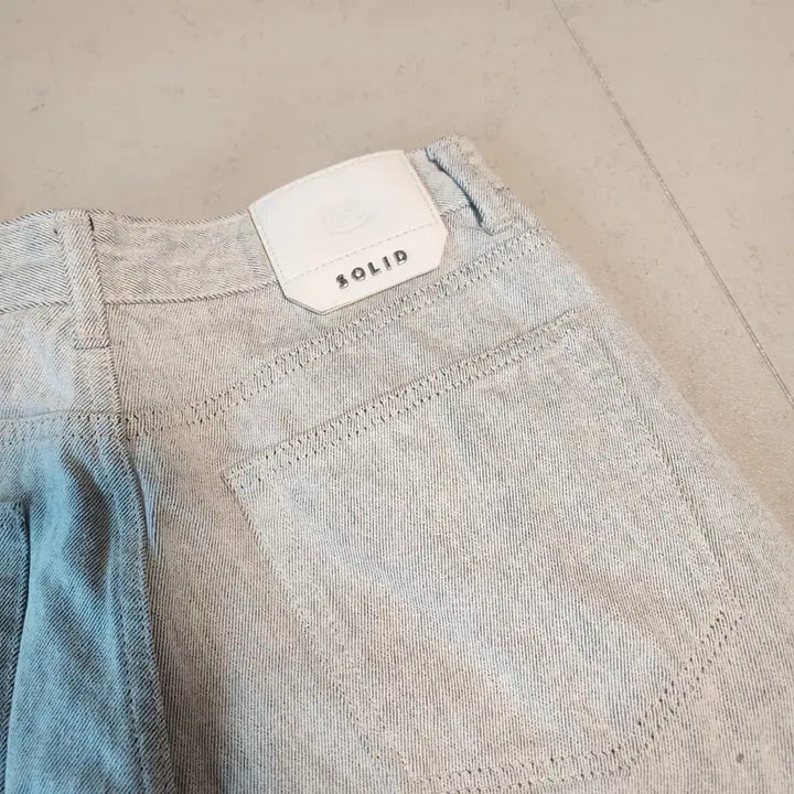 [BUNJANG] Solid Homme Light Gray Straight Pants / 솔리드옴므 라이트 그레이 스트레이트 팬츠