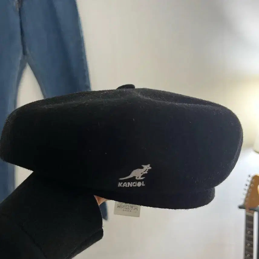 [BUNJANG] Kangol Black Hunting Cap / 캉골 블랙 헌팅캡