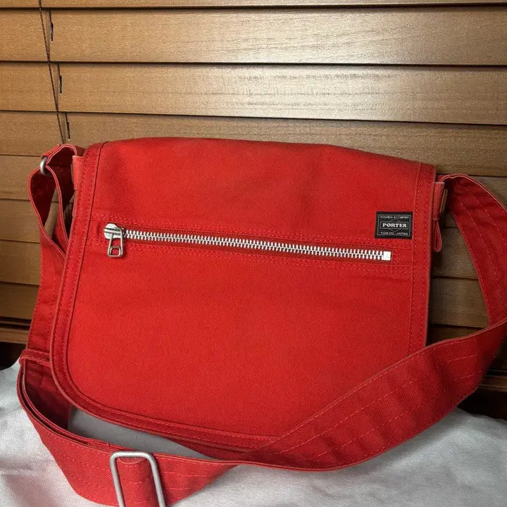 [BUNJANG] Yoshida Porter Red Shoulder Bag / 요시다포터 레드 숄더백