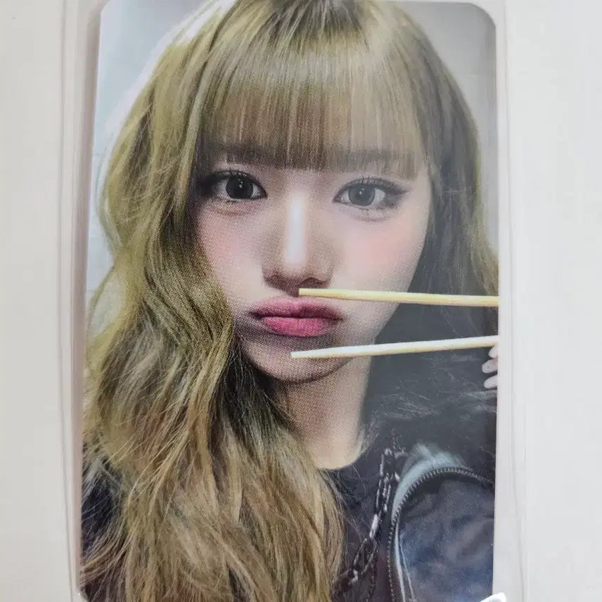 [BUNJANG] Madein Serina Photocard / 메이딘 세리나 공방 포카 양도