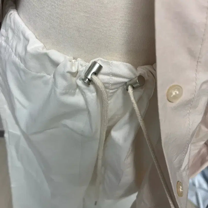 [BUNJANG] Beige Shirt & White Pants Set / 베이지 셔츠 + 화이트 팬츠 세트