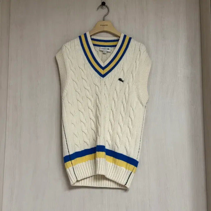 [BUNJANG] Lacoste Knit Vest Ivory / 라코스테 니트 조끼 아이보리