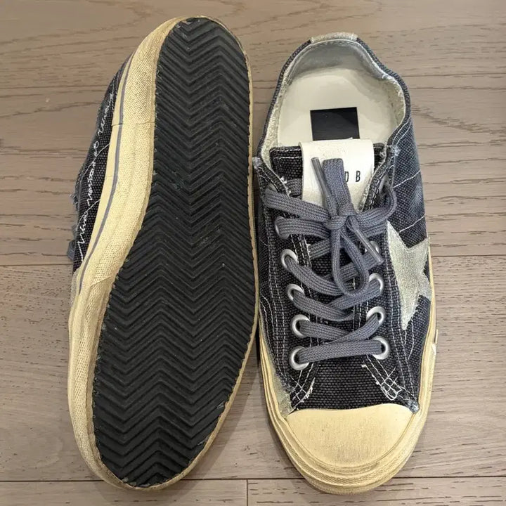 [BUNJANG] Golden Goose Sneakers - Assorted Models / 골든구스 스니커즈 정품 S급 균일가로 판매합니다!