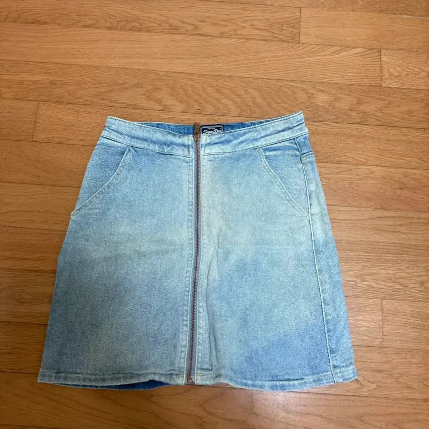 [BUNJANG] Superdry Vintage Denim Skirt / 슈퍼드라이 빈티지 데님스커트