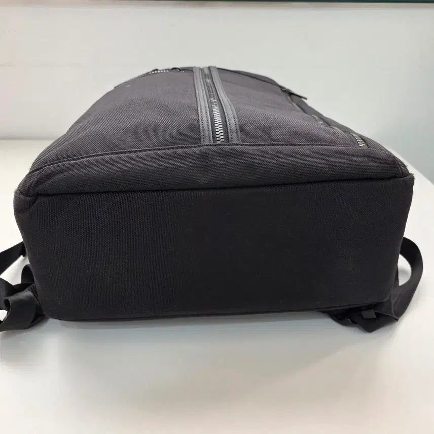 [BUNJANG] Samsonite Red Timothy Goodman Laptop Backpack / 쌤쏘나이트 레드 티모시굿맨 콜라보 랩탑 수납 백팩