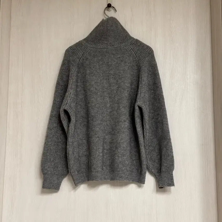 [BUNJANG] Grey Half-Zip Knit Pullover / 니트 반집업 그레이