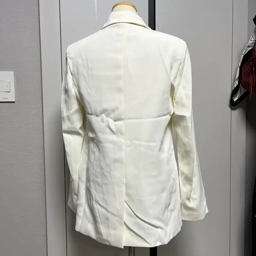 [BUNJANG] White Double Button Jacket / 화이트 더블 버튼 자켓