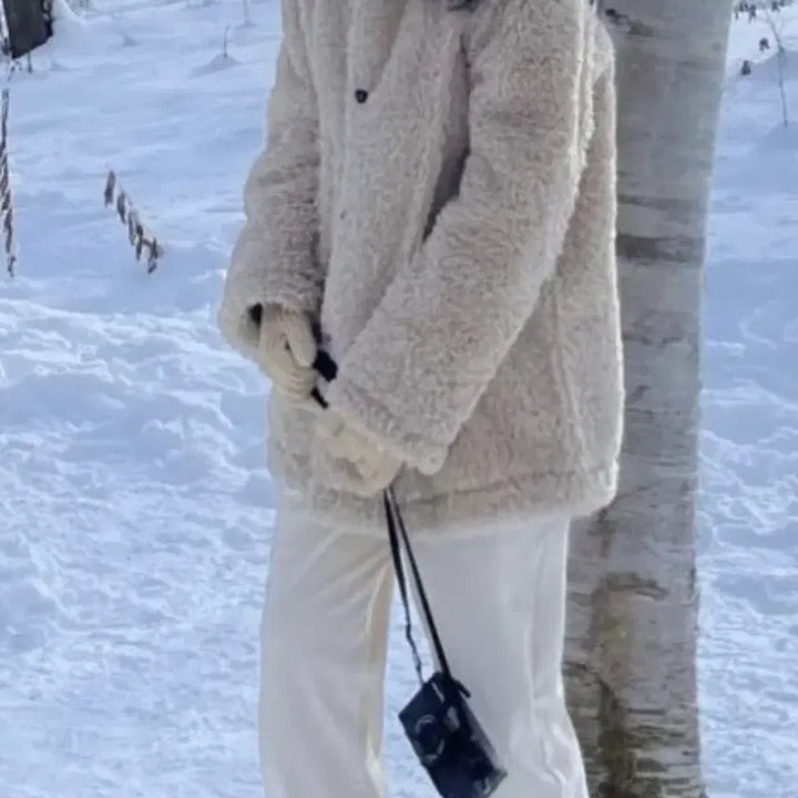 [BUNJANG] Auror Shearing Fur Coat / 아우로 시어링 퍼 코트