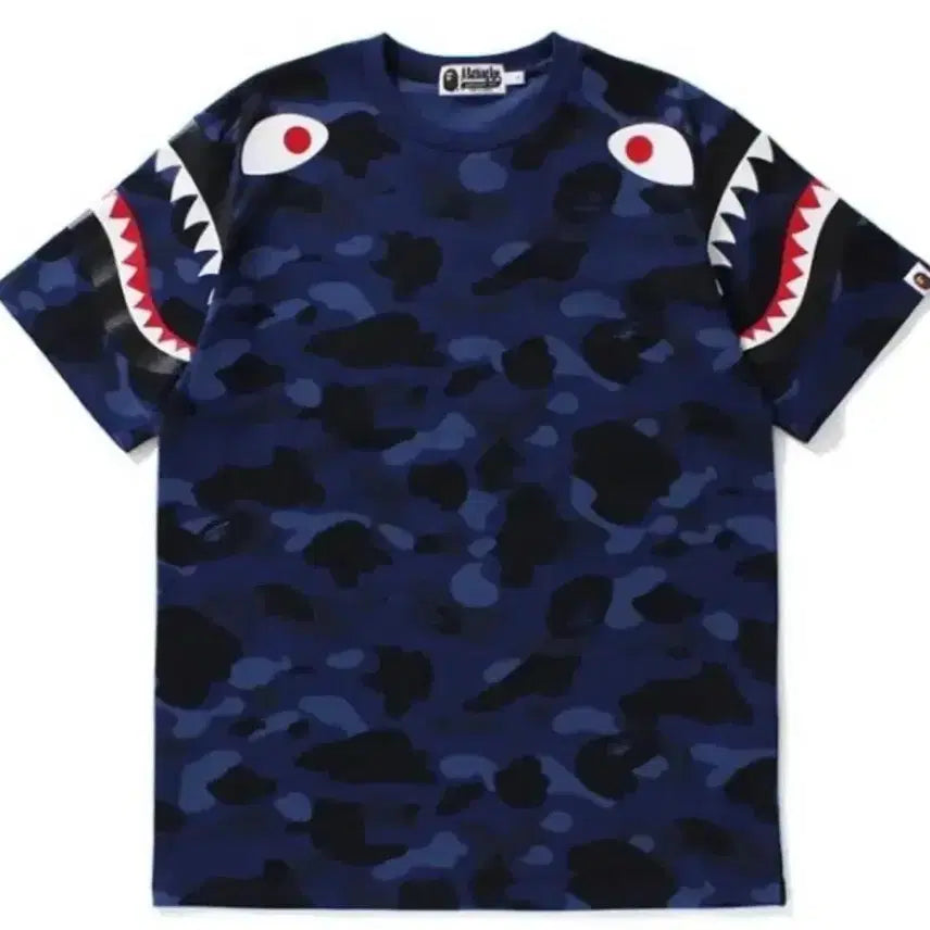 [BUNJANG] BAPE Shark Blue Camo Short Sleeve T-Shirt / BAPE 샤크 블루 카모 반팔 티셔츠