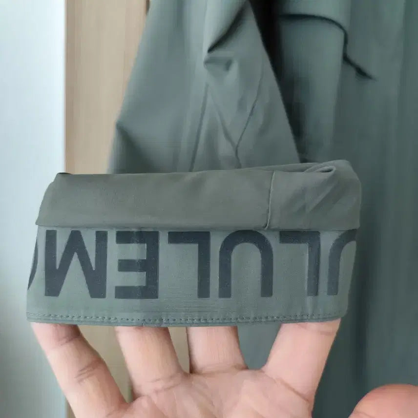 [BUNJANG] Lululemon Rebel Rain Jacket/Coat (Olive, US Size 4) / 룰루레몬 리벨 레인자켓/코트