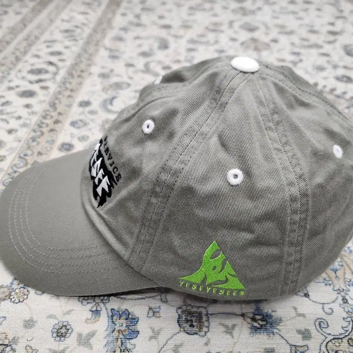 [BUNJANG] YESEYESEE Grey Logo Ball Cap / YESEYESEE 예스아이씨 그레이 로고 볼캡