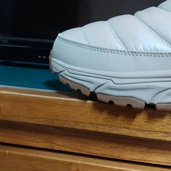 [BUNJANG] Skechers Slip-ins Winter Boots 255 / 스케쳐스  슬립인스. 방한화. 255