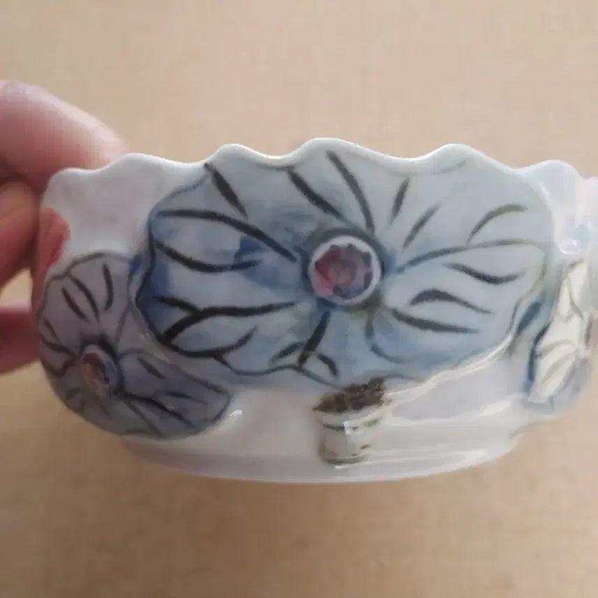 [SOLD OUT] 은전 우일요   김익영 청화 연꽃 도자기 공기 미사용