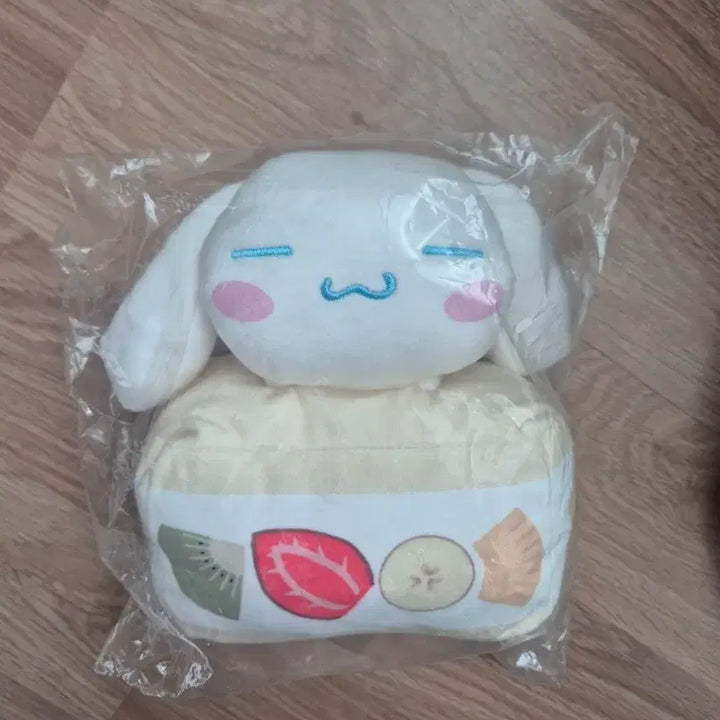 [BUNJANG] Sanrio Cinnamoroll Fruit Box Collaboration Plush Doll / 희귀레어)산리오 시나모롤 인형 다이칸야마 후르츠 박스 콜라보