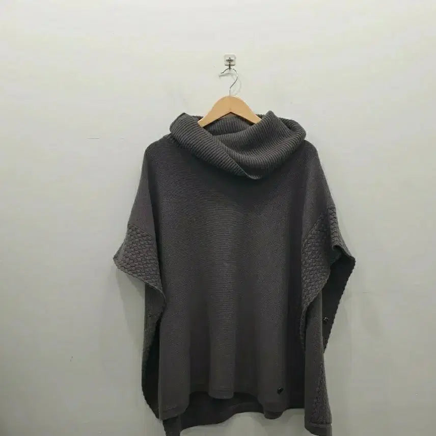 [SOLD OUT] 이태리 안드레 모리스 캐시미어100 판쵸(66-77)
