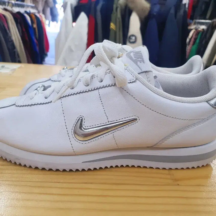 [BUNJANG] Nike Cortez Basic Jewel 'Metallic Silver' Sneakers / 나이키 코르테즈 베이직 쥬얼 '실버' (240/상태양호)