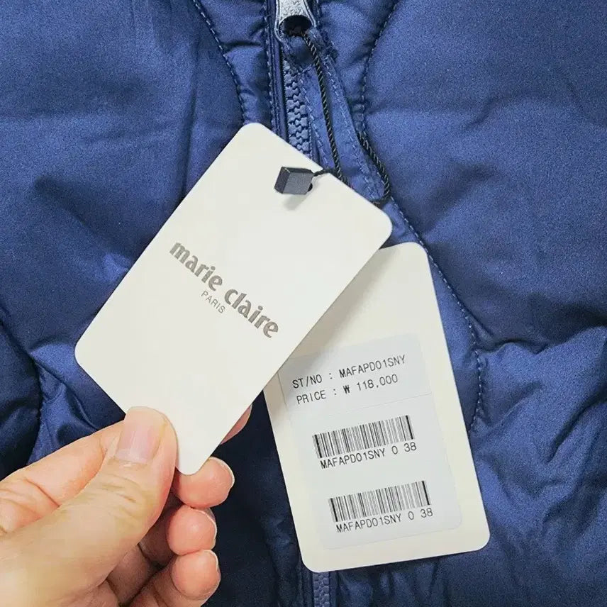 [BUNJANG] Marie Claire Quilted Padded Jacket / 마리끌레르 퀼팅패딩 38사이즈