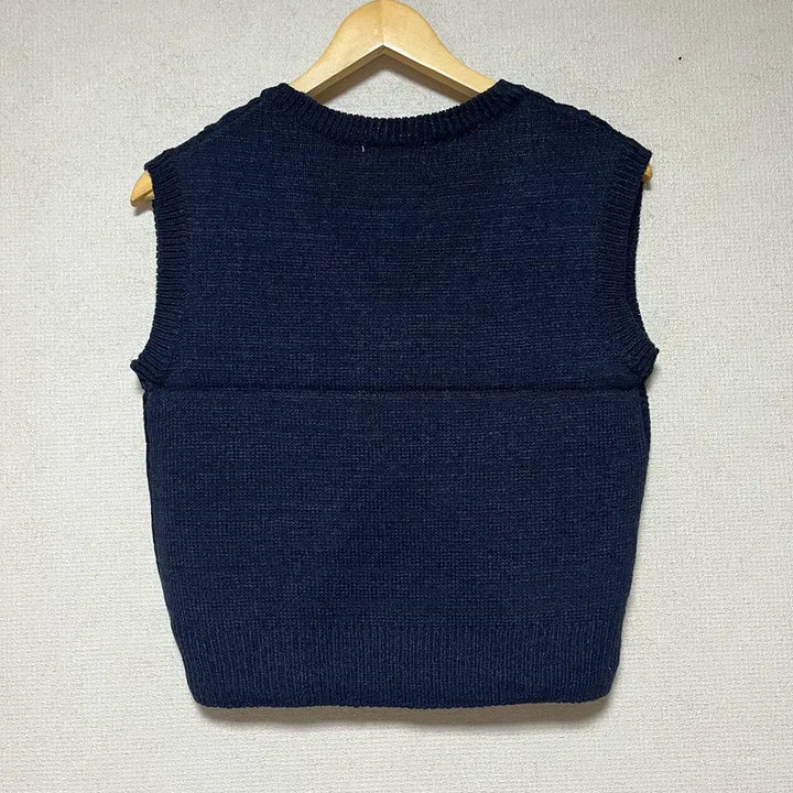 [BUNJANG] Domaetag Cable Knit Wool Vest / 도매택 꽈배기 울 베스트