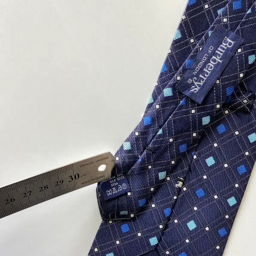 [BUNJANG] Burberry Simple Logo Silk Necktie / 버버리 심플로고 명품 정품 넥타이 (Burberrys)