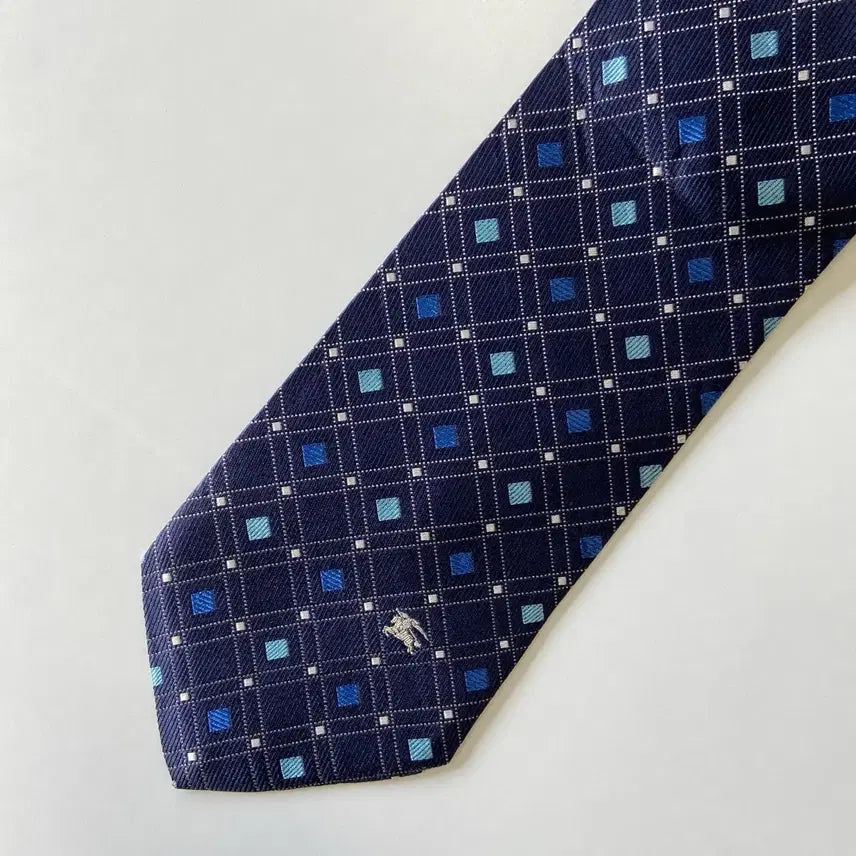 [BUNJANG] Burberry Simple Logo Silk Necktie / 버버리 심플로고 명품 정품 넥타이 (Burberrys)