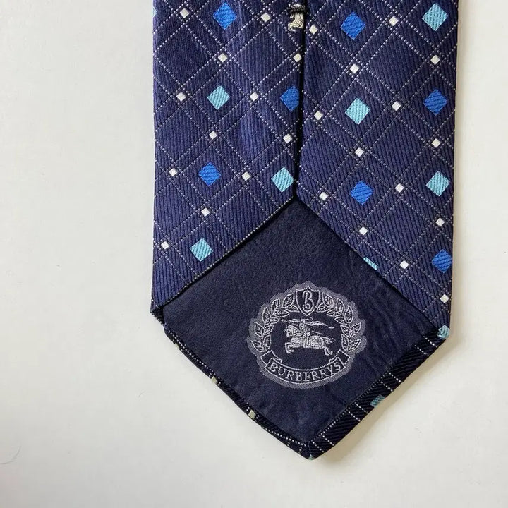 [BUNJANG] Burberry Simple Logo Silk Necktie / 버버리 심플로고 명품 정품 넥타이 (Burberrys)