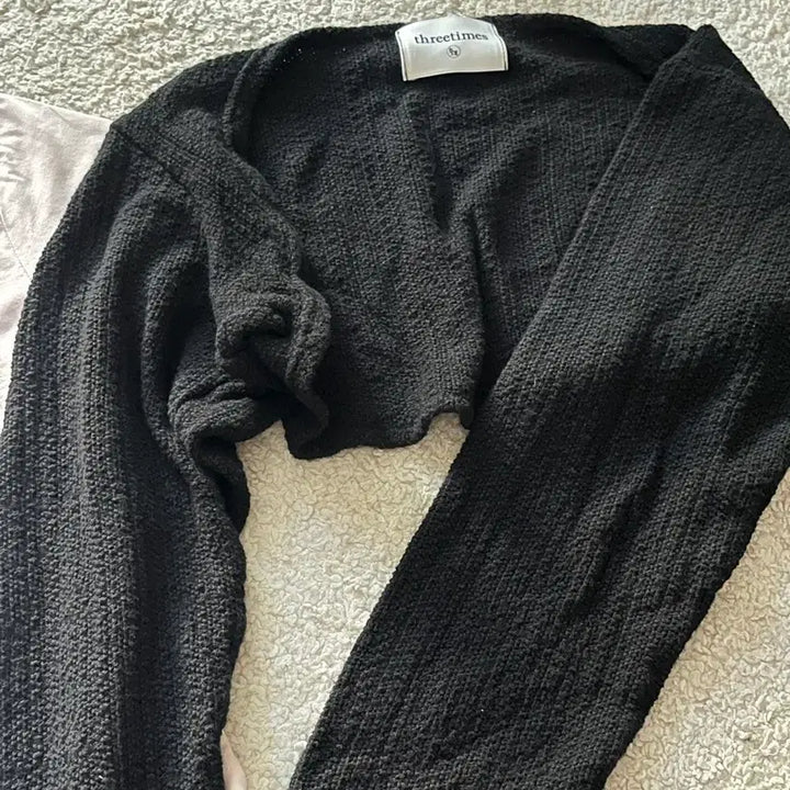 [BUNJANG] 3Times Summer Bolero Black / 쓰리타임즈 핫픽스 비즈 반팔 티, 써머 볼레로 블랙