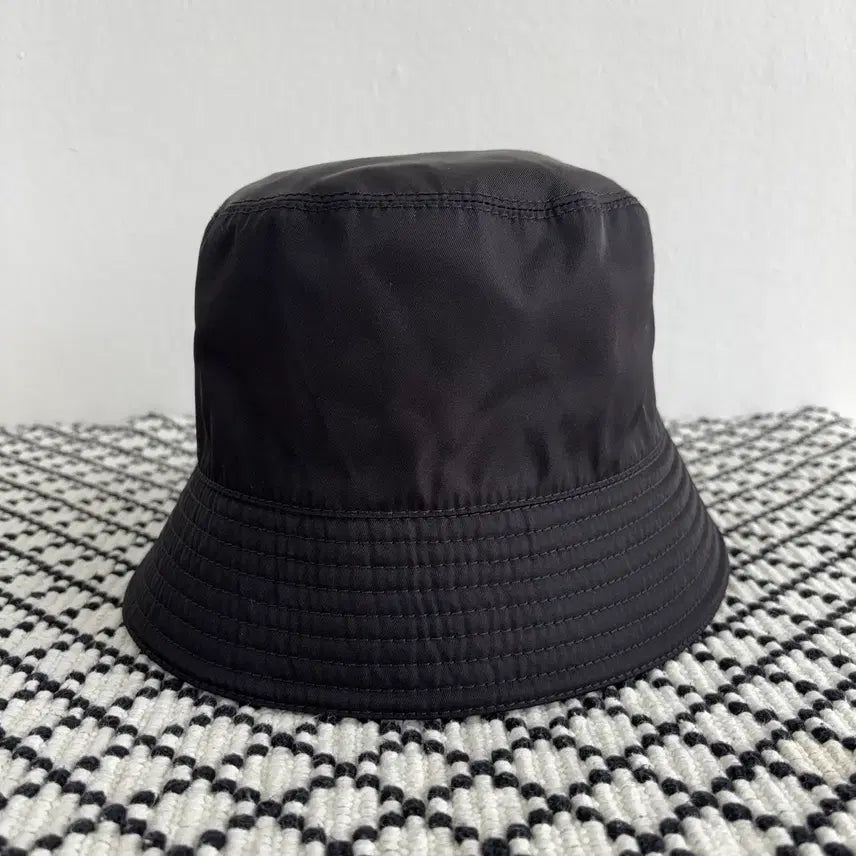 [BUNJANG] Prada Nylon Bucket Hat / [A급] 프라다 나일론 버킷햇 S사이즈