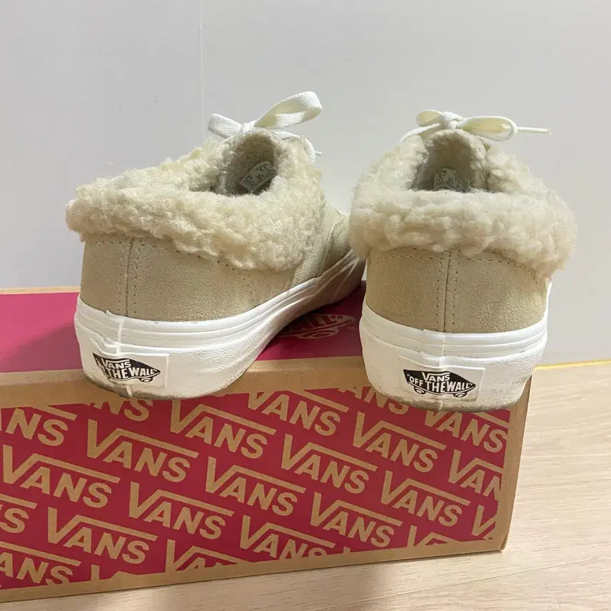 [BUNJANG] Vans Authentic Sherpa Cozy Hug Mojave Desert Shoes / 반스 어센틱 셰르파 코지 허그 모하비 데저트 230