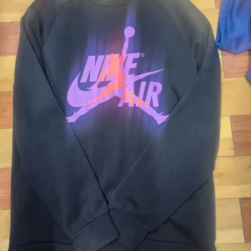 [BUNJANG] Nike Jordan Black Fleece Sweatshirt / 나이키 조던 블랙기모 맨투맨