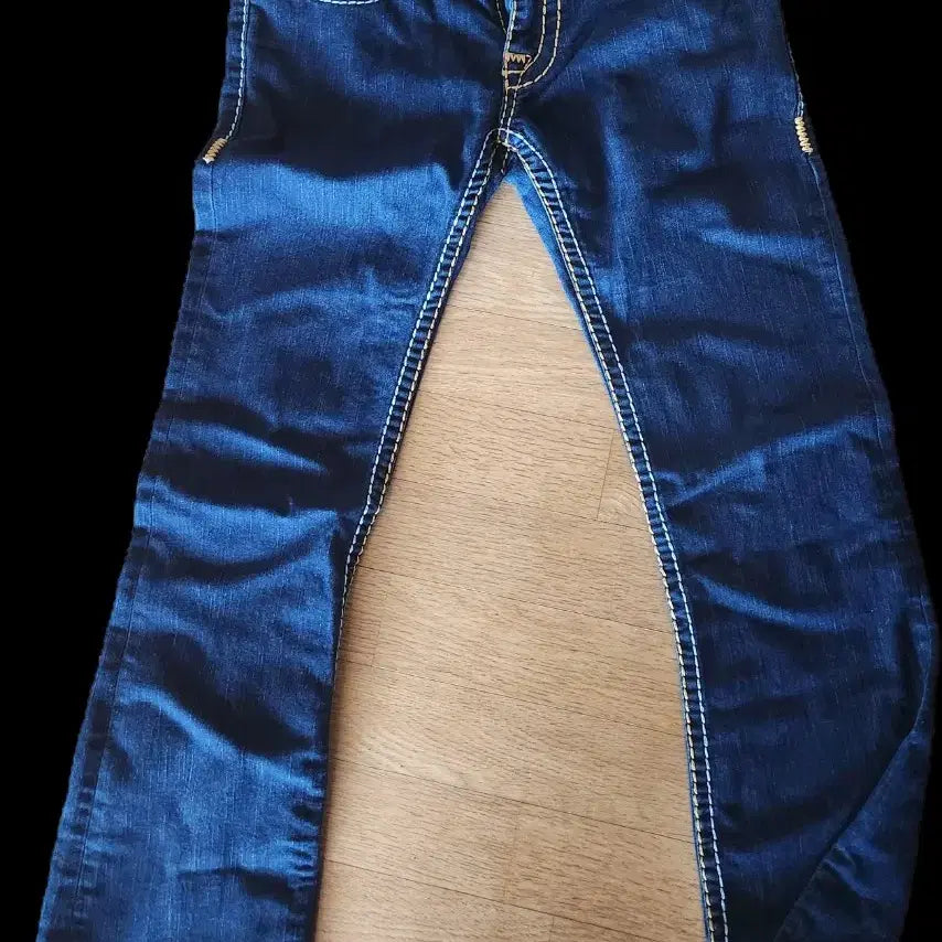 [BUNJANG] True Religion Stitch Denim Jeans / 트루릴리젼 스티치 데님 청바지