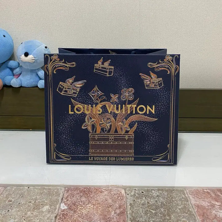 [BUNJANG] Louis Vuitton Holiday Shopping Bag / 루이비통 홀리데이 쇼핑백(25x21x15)