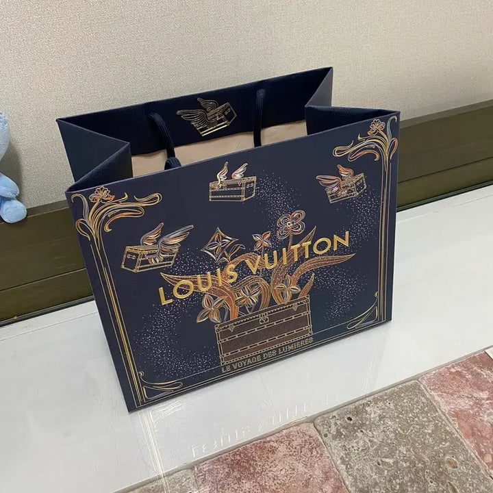 [BUNJANG] Louis Vuitton Holiday Shopping Bag / 루이비통 홀리데이 쇼핑백(25x21x15)