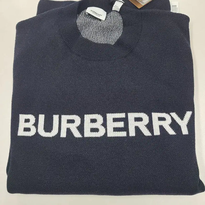 [BUNJANG] Burberry Sweater Round Knit XL / 버버리 사이즈XL  스웨터 라운드 니트 미사용